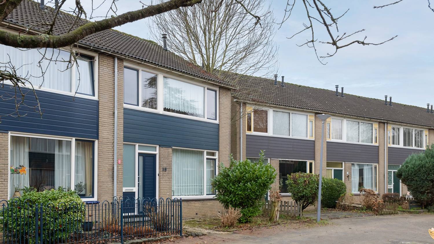 Verzetshelden, Hoogvliet — impressie